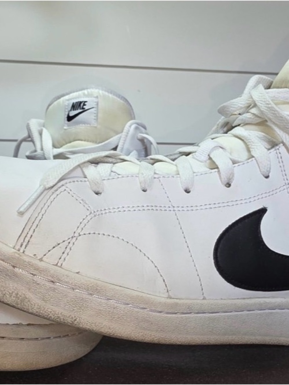 Nike Court Royale 2 Mid Men’s size 13